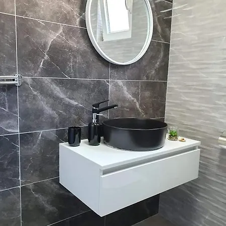 New Near Beutiful * Vir