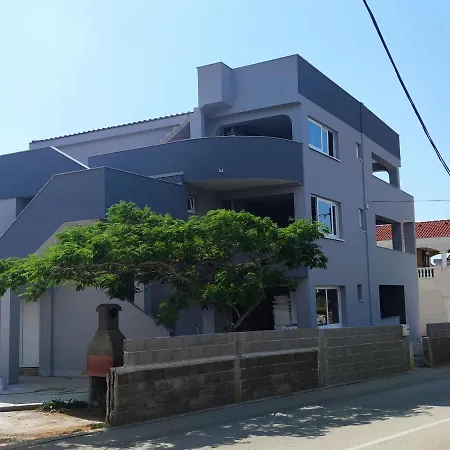 New Near Beutiful Apartment *